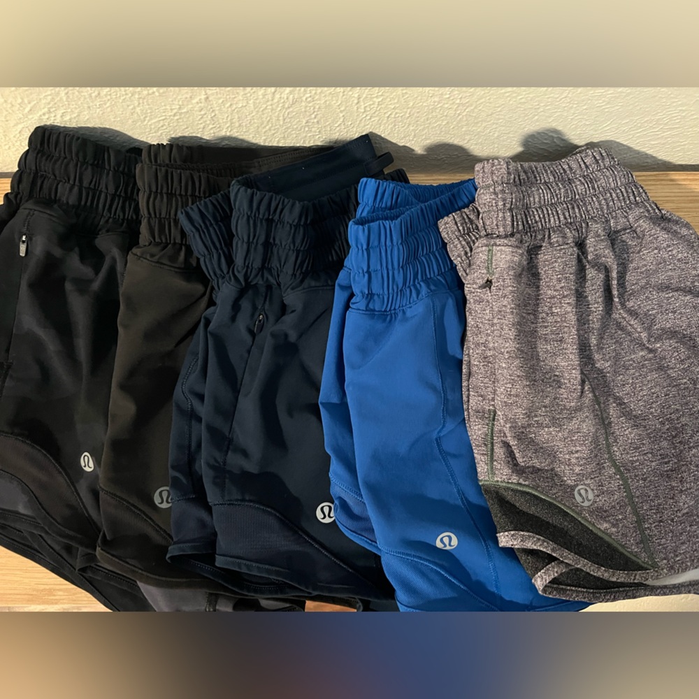 Set of Lululemon Hotty Hot High Rise Lined Short 2.5”